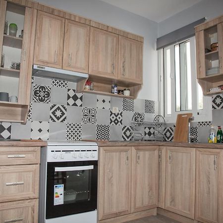 Nemo 1 Apartment Xi Beach Bagian luar foto