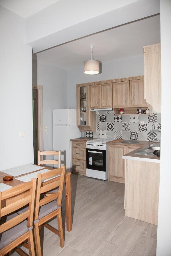 Nemo 1 Apartment Xi Beach Bagian luar foto